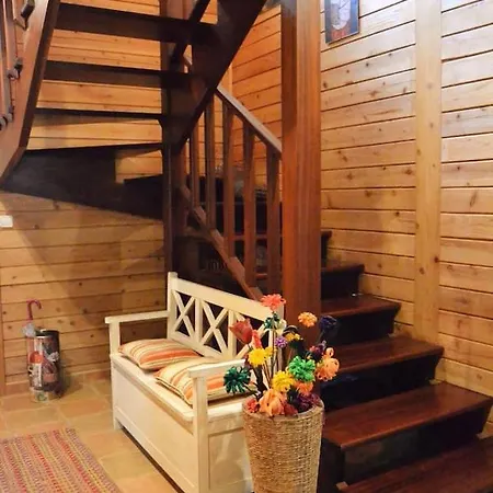 Casa De Madera Hébergement de vacances *