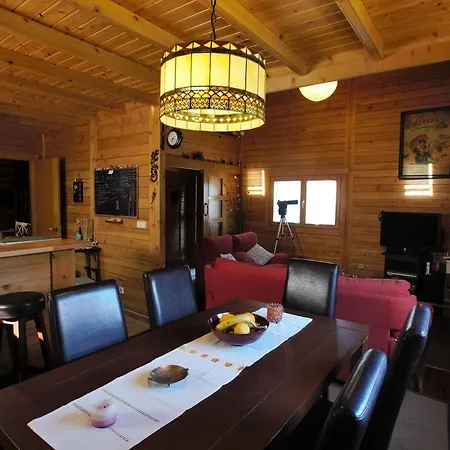 Casa De Madera * A Guarda